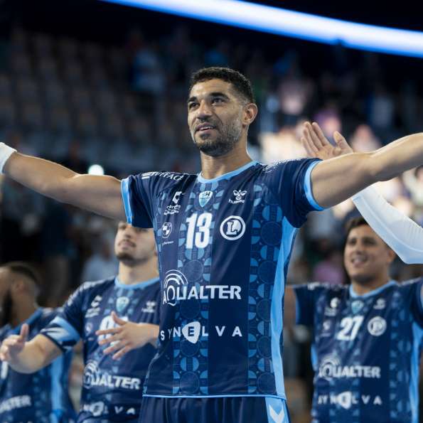 Point infirmerie : La présence d'Oussama Hosni incertaine pour le match à venir 